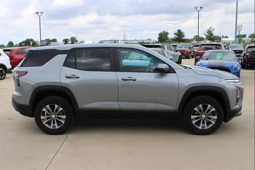 Sterling Gray Metallic 2025 Chevrolet Equinox 1LT