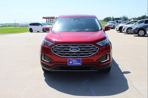 2023 Ford Edge Titanium