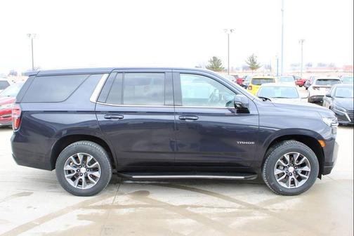 Dark Ash Metallic 2023 Chevrolet Tahoe LT