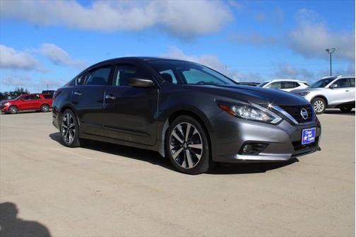 2017 Nissan Altima 2.5 SR