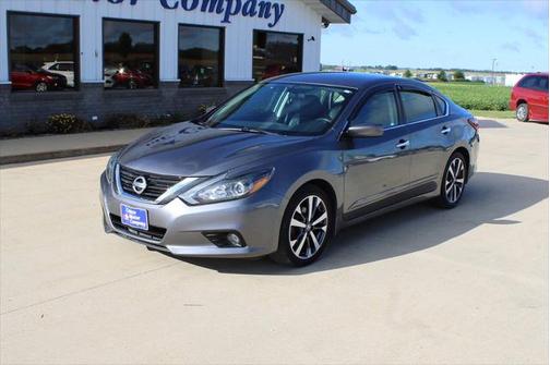 2017 Nissan Altima 2.5 SR