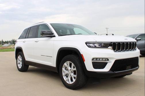 Bright White Clear Coat 2023 Jeep Grand Cherokee Limited
