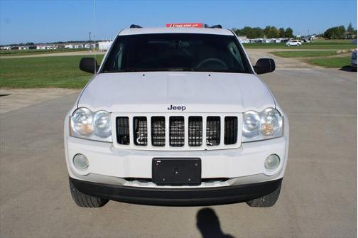 2005 Jeep Grand Cherokee Laredo