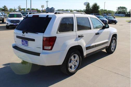 2005 Jeep Grand Cherokee Laredo