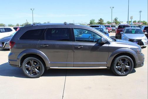 Granite Pearl Coat 2018 Dodge Journey Crossroad