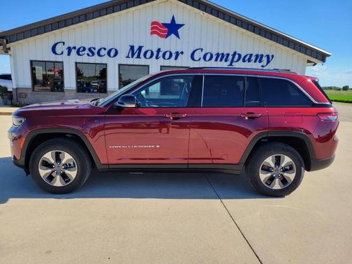 Velvet Red Pearlcoat 2022 Jeep Grand Cherokee 4xe Base