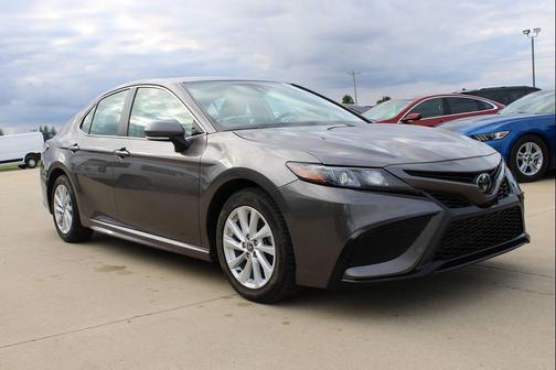 Predawn Gray Mica 2024 Toyota Camry SE