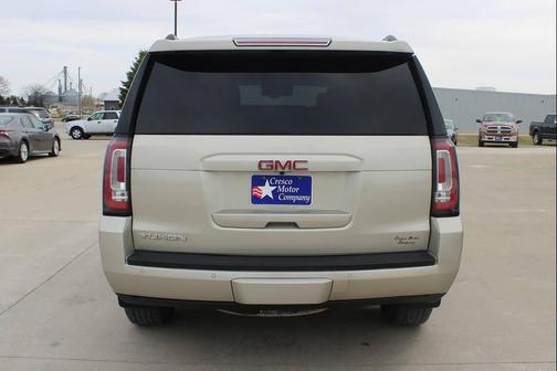 Sparkling Silver Metallic 2017 GMC Yukon SLT