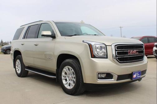 Sparkling Silver Metallic 2017 GMC Yukon SLT
