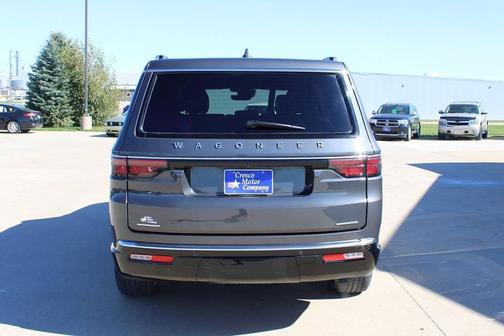 2023 Jeep Wagoneer Series III 4x4