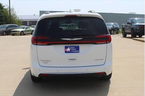 2022 Chrysler Pacifica Limited