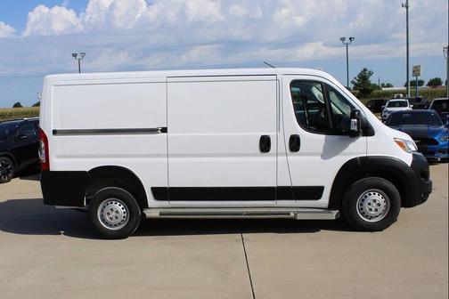 Bright White Clearcoat 2025 RAM ProMaster 2500 Tradesman