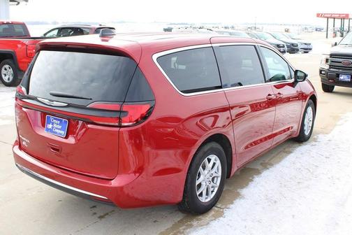 2025 Chrysler Pacifica L