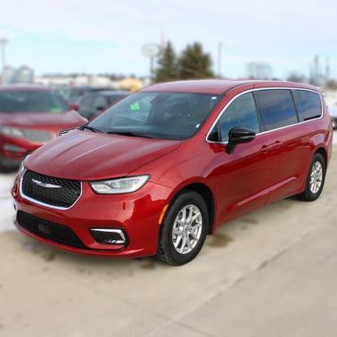 2025 Chrysler Pacifica L
