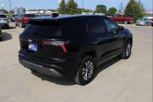 Mosaic Black Metallic 2025 Chevrolet Equinox 1LT