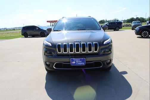 Granite Crystal Metallic Clearcoat 2018 Jeep Cherokee Limited
