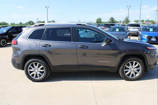 Granite Crystal Metallic Clearcoat 2018 Jeep Cherokee Limited