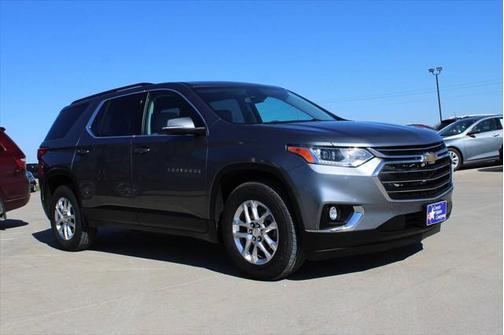 2021 Chevrolet Traverse LT Cloth
