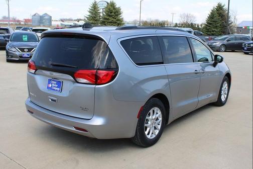 2021 Chrysler Voyager LXI