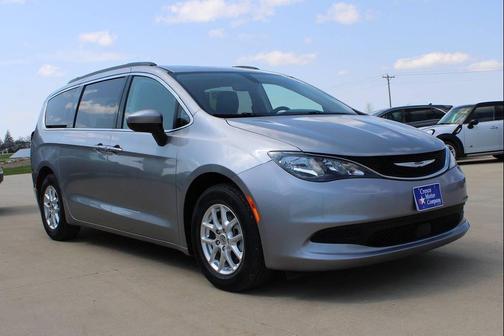 2021 Chrysler Voyager LXI