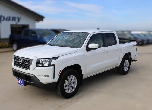 Glacier White 2022 Nissan Frontier SV