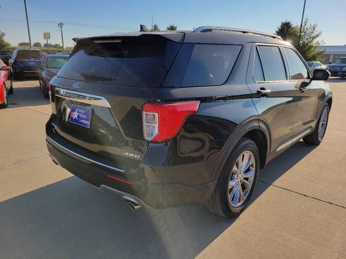 Agate Black Metallic 2022 Ford Explorer Limited