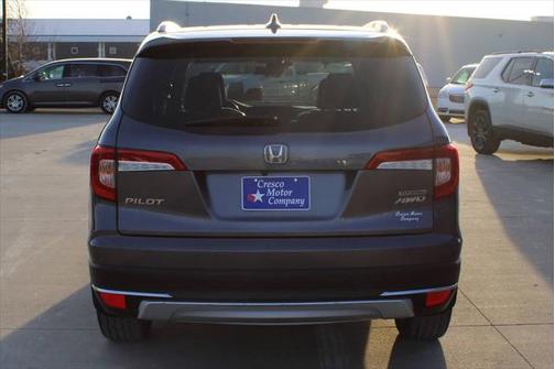 2020 Honda Pilot Touring 8-Passenger