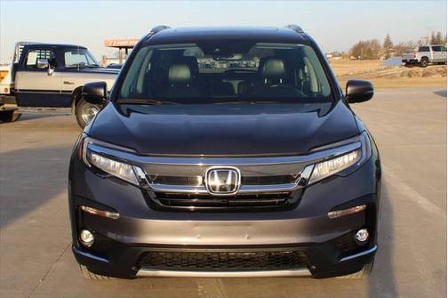 2020 Honda Pilot Touring 8-Passenger