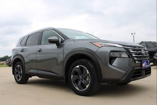 Gun Metallic 2025 Nissan Rogue SV