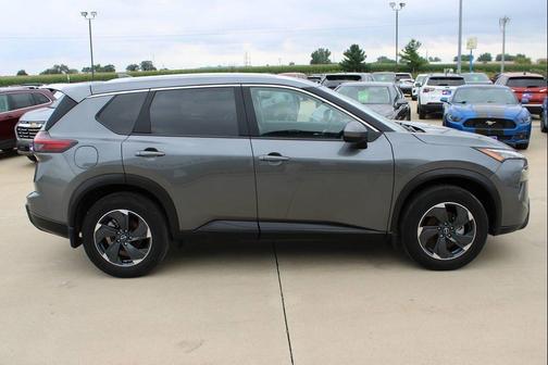 Gun Metallic 2025 Nissan Rogue SV