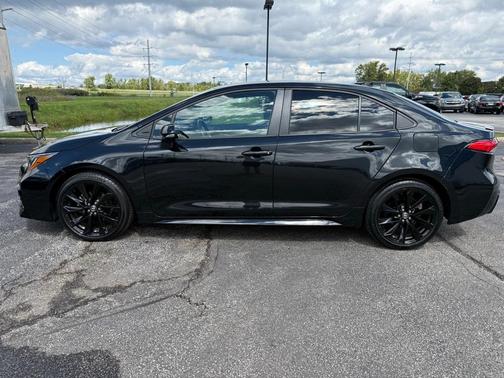 2022 Toyota Corolla SE Nightshade