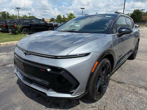 2025 Chevrolet Equinox EV RS