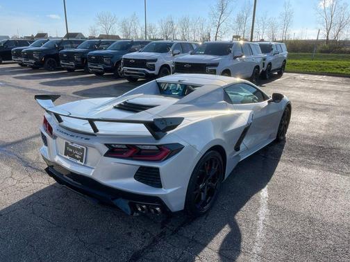 2021 Chevrolet Corvette Stingray w/2LT