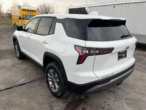 Summit White 2026 Chevrolet Equinox LT