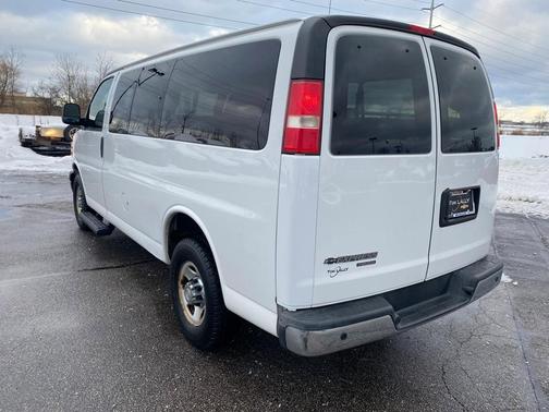 2015 Chevrolet Express 2500 LT
