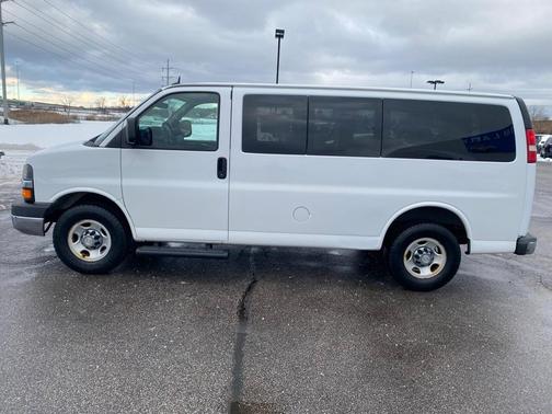 2015 Chevrolet Express 2500 LT