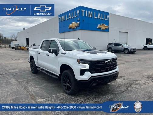 Summit White 2026 Chevrolet Silverado 1500 LT Trail Boss