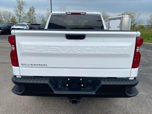 Summit White 2026 Chevrolet Silverado 1500 WT