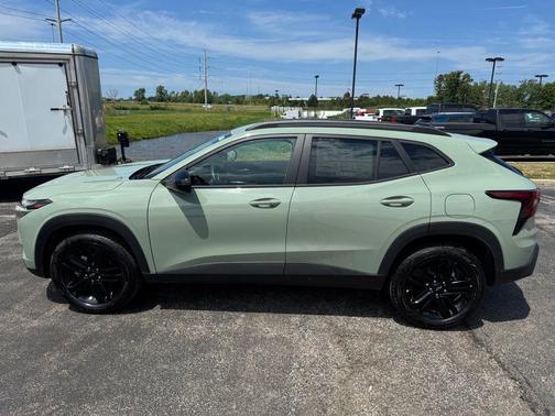 Green 2026 Chevrolet Trax ACTIV