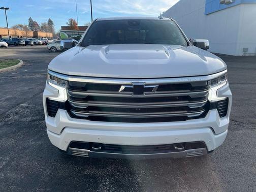 2022 Chevrolet Silverado 1500 High Country