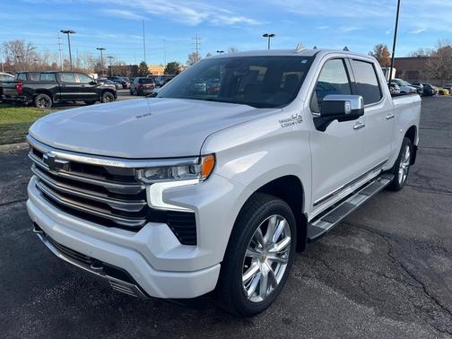 2022 Chevrolet Silverado 1500 High Country