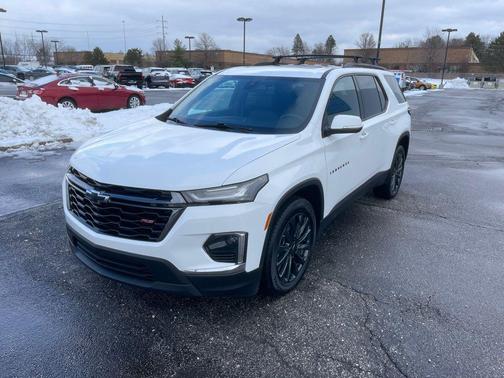 2023 Chevrolet Traverse RS