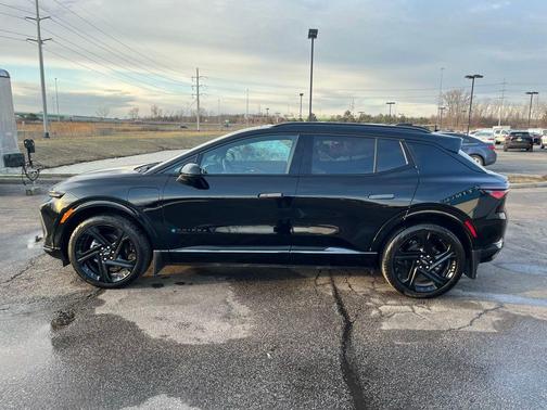 2025 Chevrolet Equinox EV RS