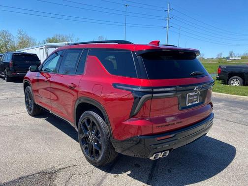 Radiant Red 2026 Chevrolet Traverse RS