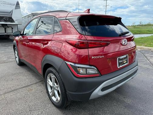 2022 Hyundai KONA SEL