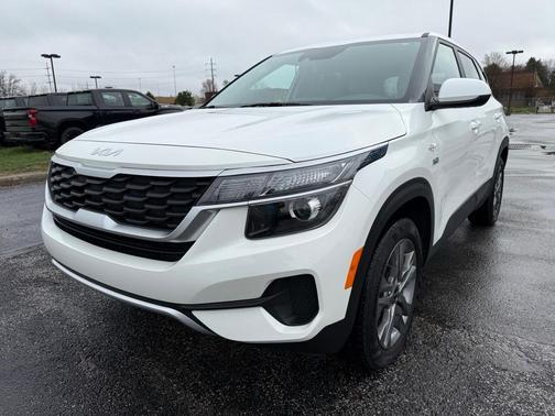 2023 Kia Seltos LX