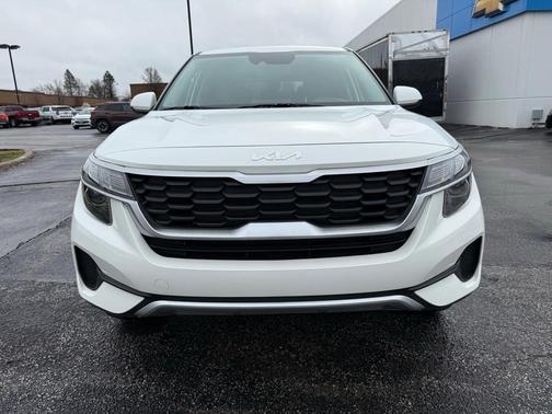 2023 Kia Seltos LX