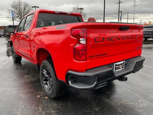 2025 Chevrolet Silverado 1500 Custom Trail Boss