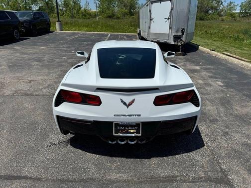 Arctic White 2017 Chevrolet Corvette Stingray Z51