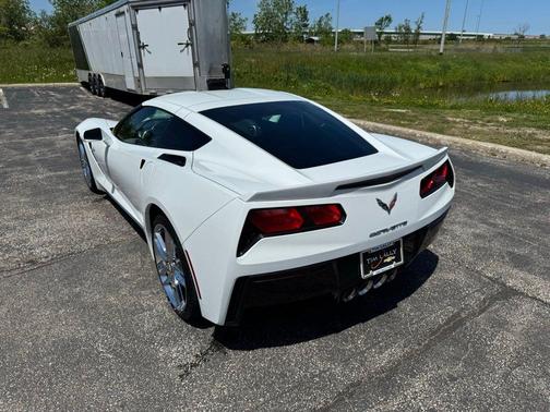 Arctic White 2017 Chevrolet Corvette Stingray Z51